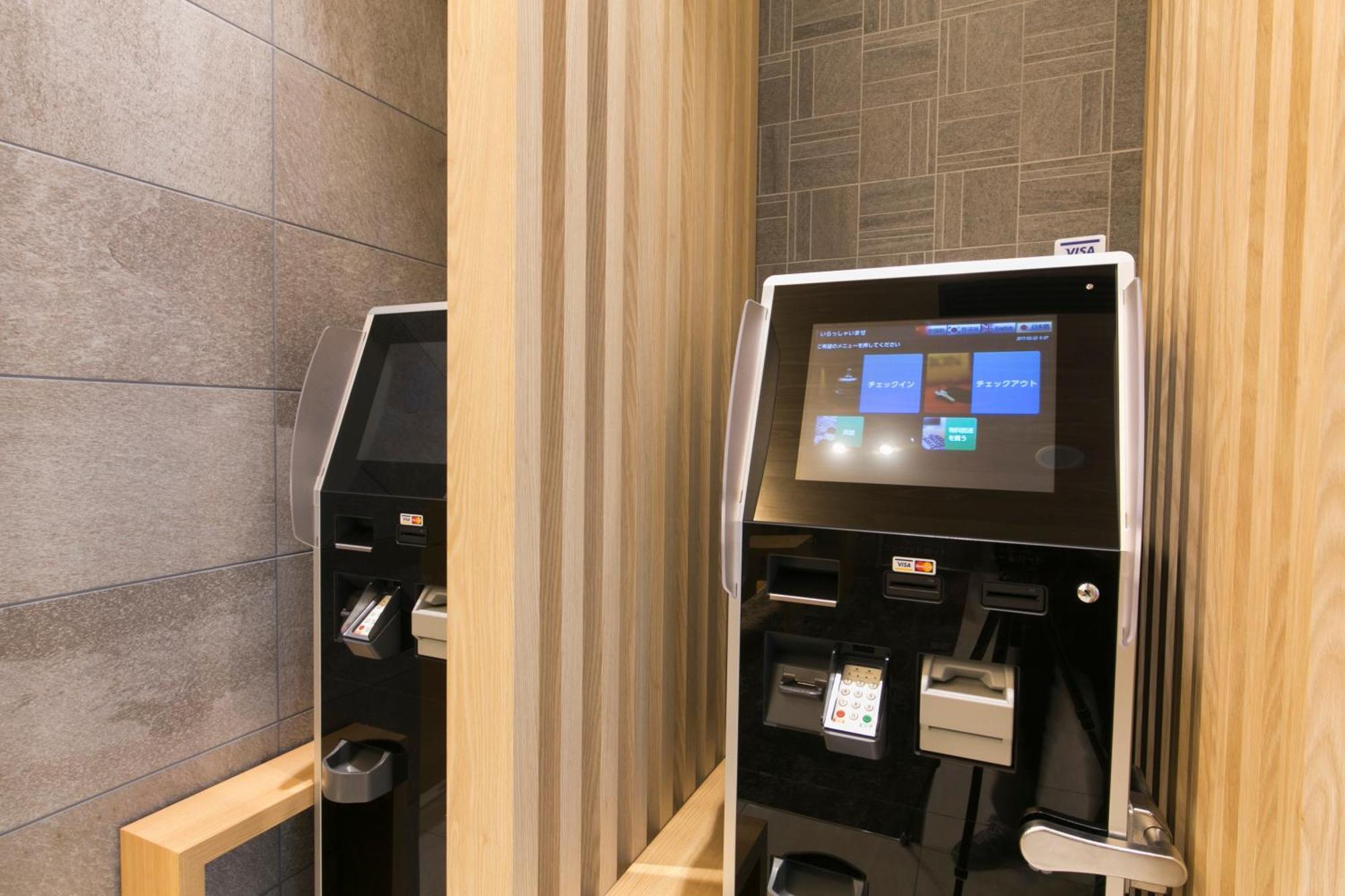 Just Inn Premium Nagoya Station Экстерьер фото