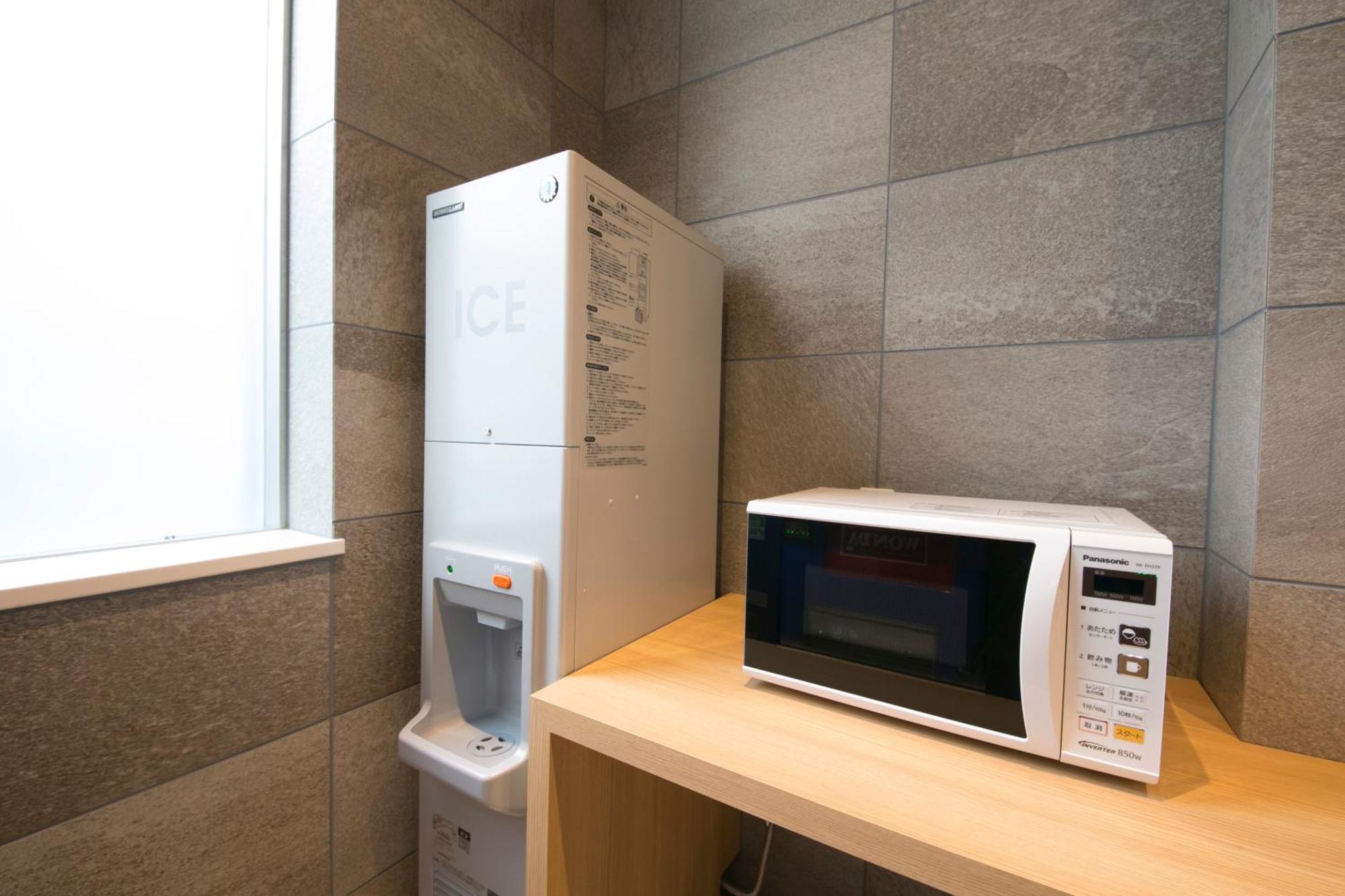 Just Inn Premium Nagoya Station Экстерьер фото